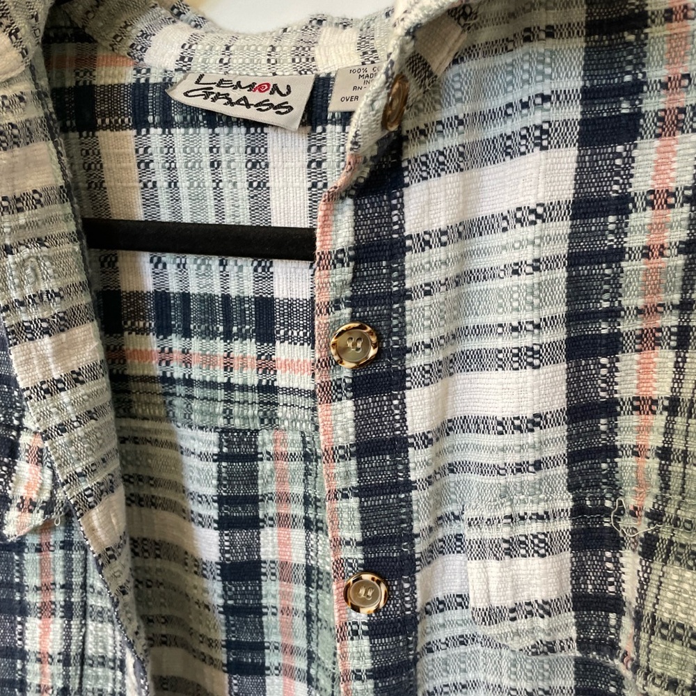 Button Down Top - Picture 2 of 3